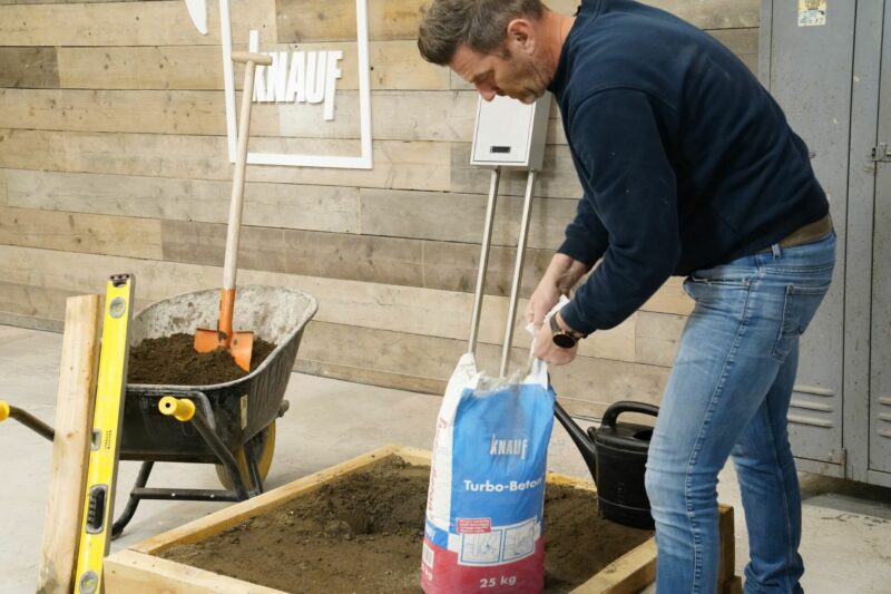 boîte aux lettres sur pied knauf béton